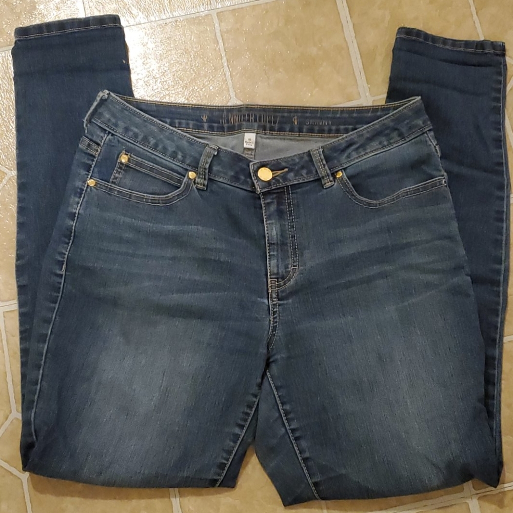 SKINNY JEANS